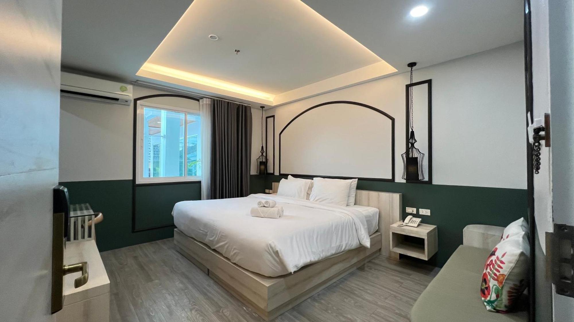 Peranakan House Phuket Exterior photo